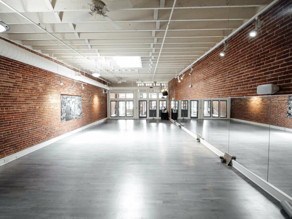 The modern dance2b studio in Denver