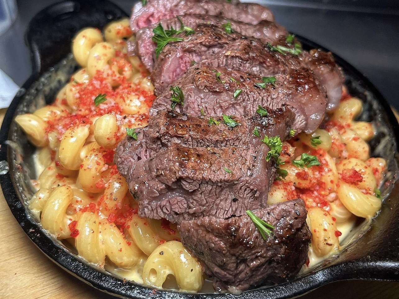 Steak mac and cheese from The Brutal Poodle